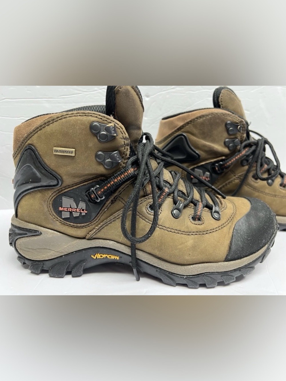 Merrell Phaser Peak Men’s Size 8.5 Waterproof Hiking Boots Dark Brown Shoe